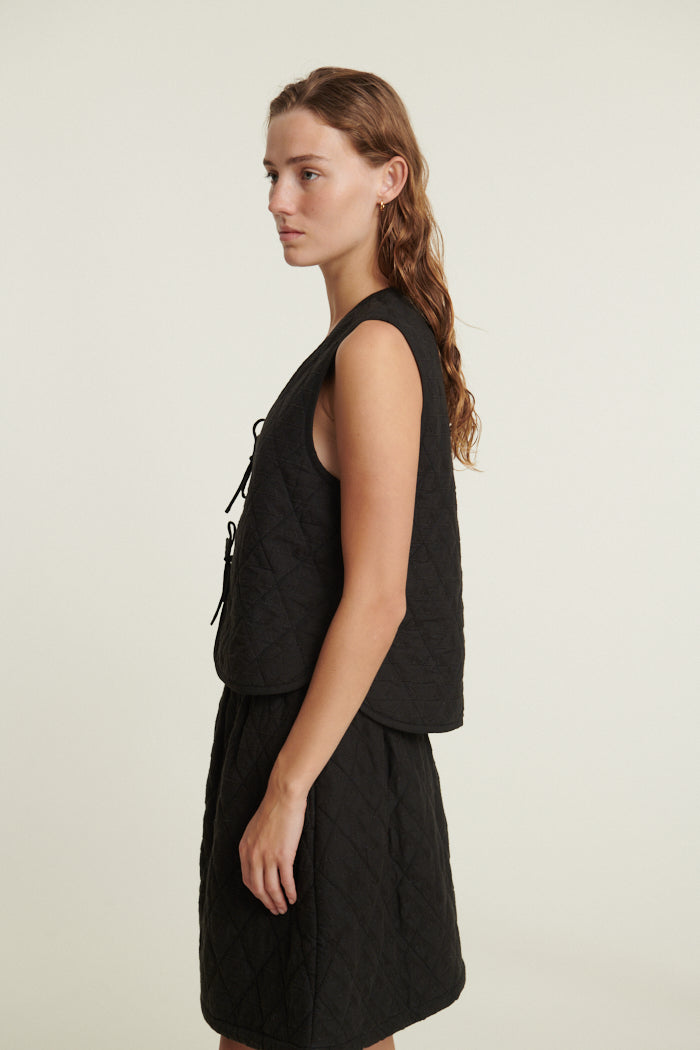 Basic Apparel Hanna Vest Vests 001 Black